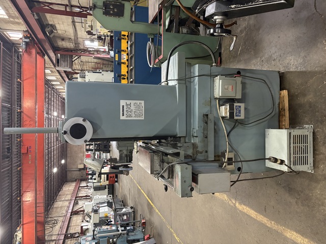 6" x 18" Lien Feng #LF-618, Manual Surface Grinder, electromagentic chuck, coolant tank, 200 Volt, 3PH - Image 4