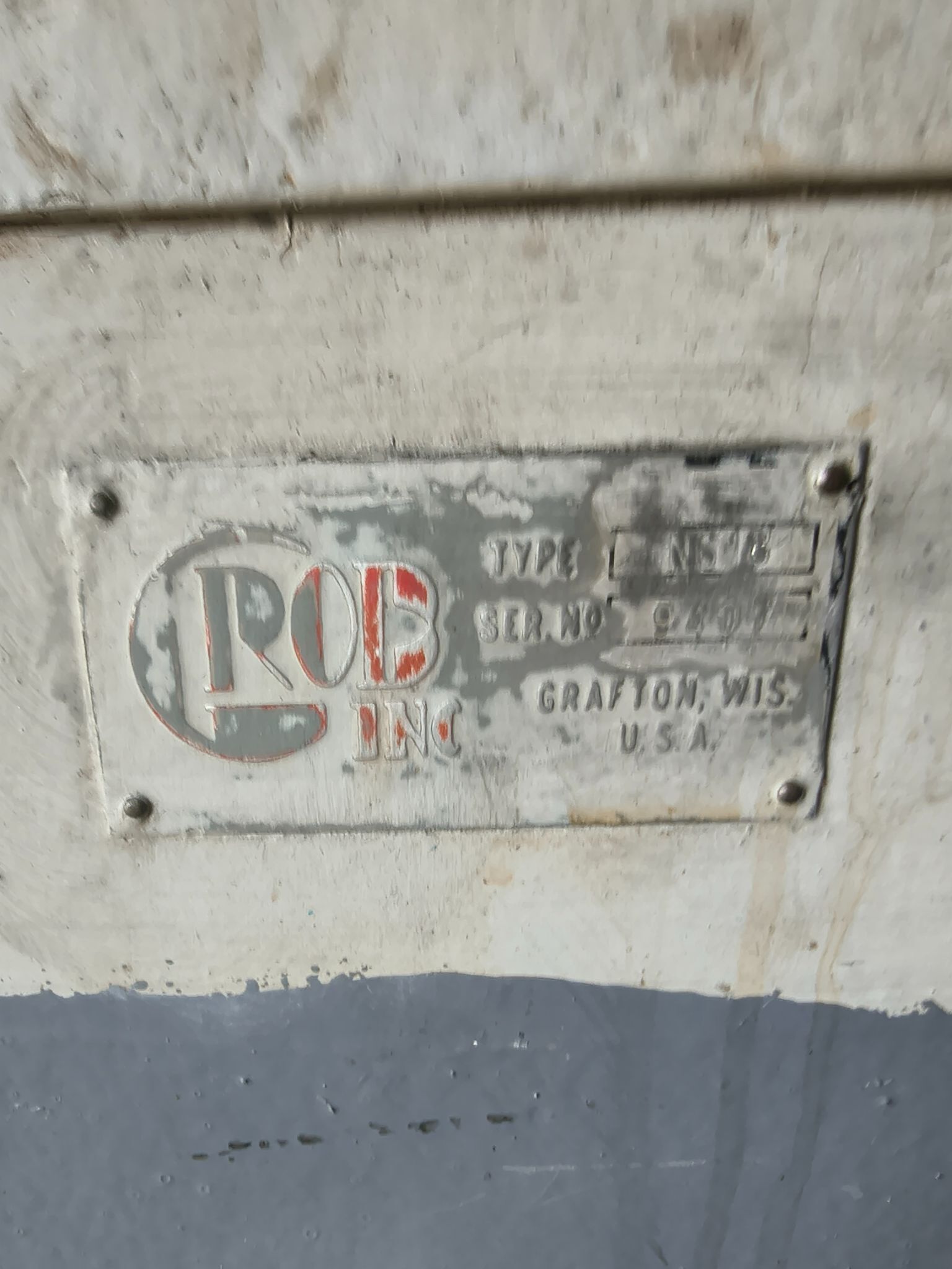 24" x 24" Grob #NS18, Vertical band saw - Image 7