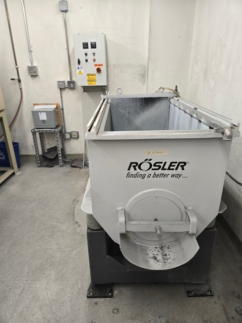 15 cu.ft. Rosler #R-500/1500, Tub Style Vibratory Finisher, 1.6'x4.9'x1.9' tub, 3.5 HP, 110 hours, 2017 - Image 1