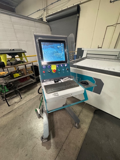 Flow #Mach-200-4020-X5, CNC Water Jet Cutting System, 60,000 psi, 6' x13' table, 1732 hours, 2021 - Image 4