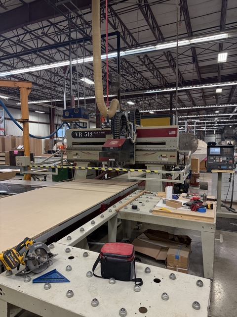 Komo #VR512-MACH-ll-SHO, CNC Router, 12 tool, GE Fanuc panel I Control, 5' x12' table, 159" x84" x11" travel, - Image 2