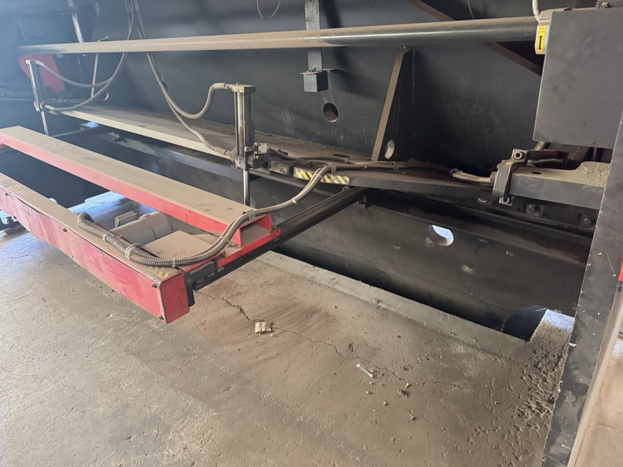 1/2" x 13' Amada #ESH40-13, Hydraulic Shear, 50 SPM, 40" Back Gauge, 3988 psi, 2002 - Image 4