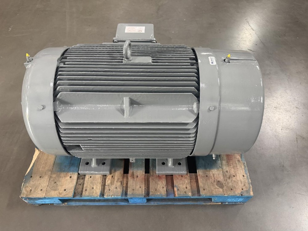150 HP 1190 RPM Siemens, Frame 447TS, TEFC, 3PH 460 Volts 172A AC Motor - Image 2