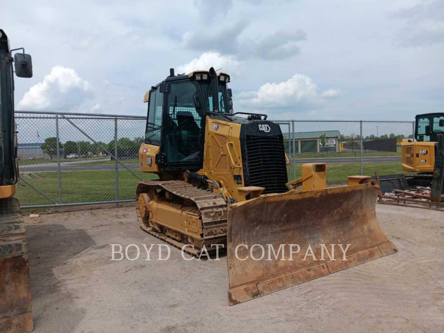 Caterpillar D1-12, 463 hours, S/N: XKF04254, 2023 - Image 2