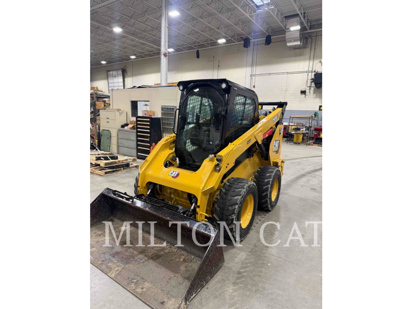 Cat 262D3, Skid Steer Loader, 188 hours, S/N: TP403031, 2024 - Image 4