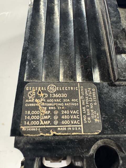 General Electric Circuit Breaker TED136030 600 VAC - Image 5