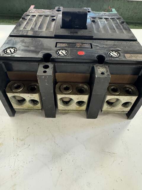 General Electric Circuit Breaker TJJ436250 600V Allis-Chalmers - Image 2