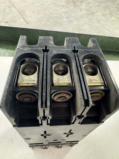 General Electric Molded Case Circuit Breaker TFJ236175 600V AC / 250V DC - Image 5