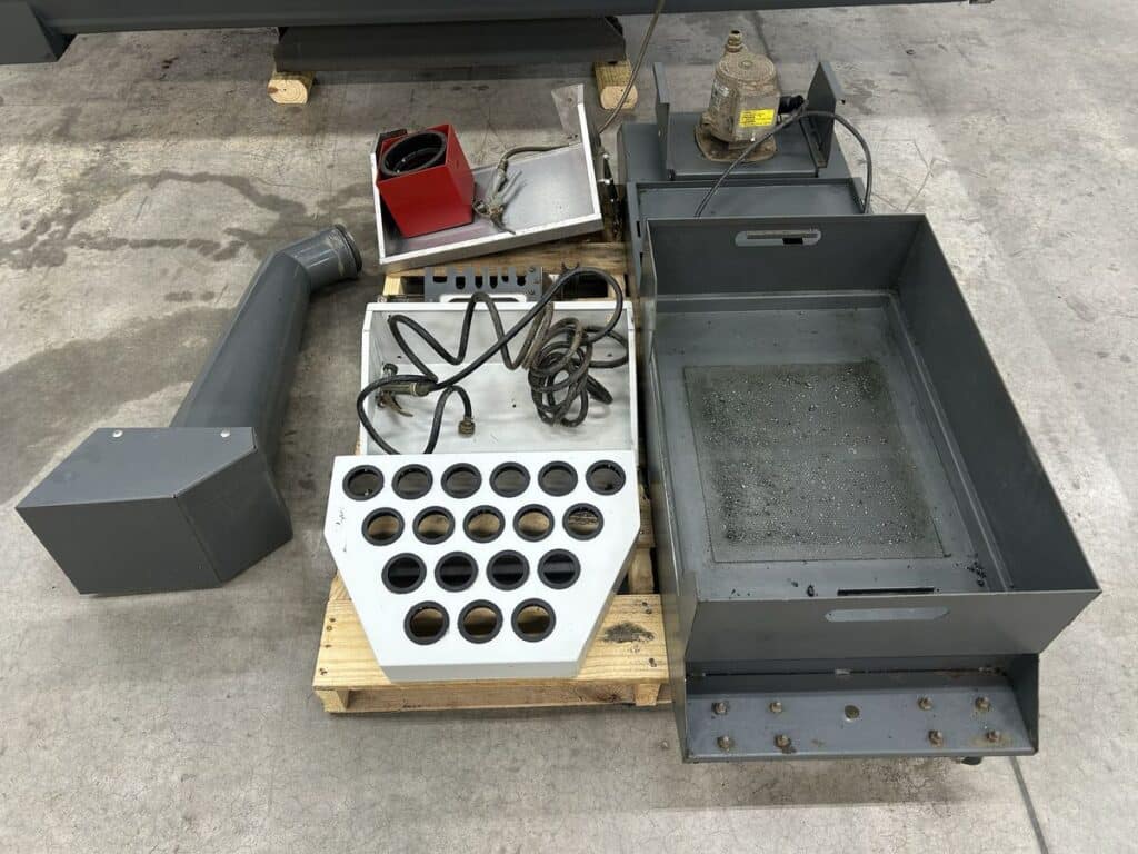 Haas #TM-2P, CNC toolroom vertical machining center, 40" X, 16" Y, 16" Z, 6000 RPM, 10 automatic tool - Image 4