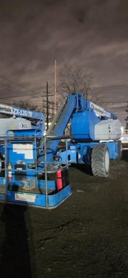 600 lb. Genie #ZX-135/70, Articulated Boom Lift, 135' height, 69' reach, diesel, 2014 - Image 1