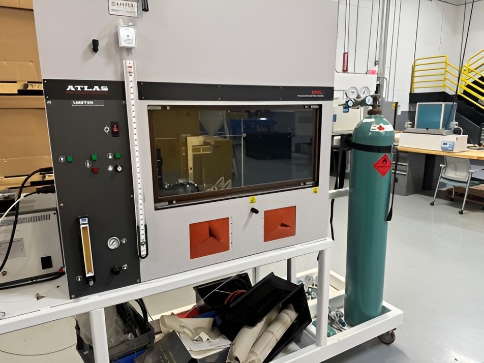 Atlas #HVUL2, flammability chamber - Image 1