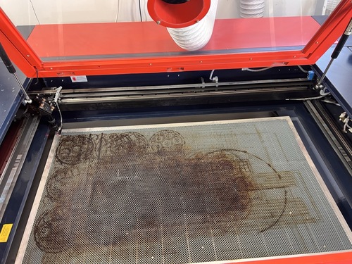 Associated Pacific Lazer #SN4024, CO2 Laser Engraver, 100W, 40" x 24" Work Area, 14" Z Clearance, 110V. - Image 4