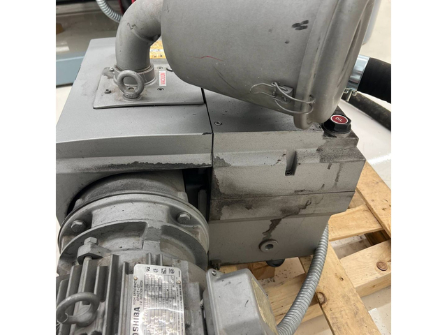 Becker #U-4.165-SA/K, Vacuum Pump, 160-192 m/h Inlet, 5 HP, 230/460V., Toshiba Motor, 2006 - Image 2