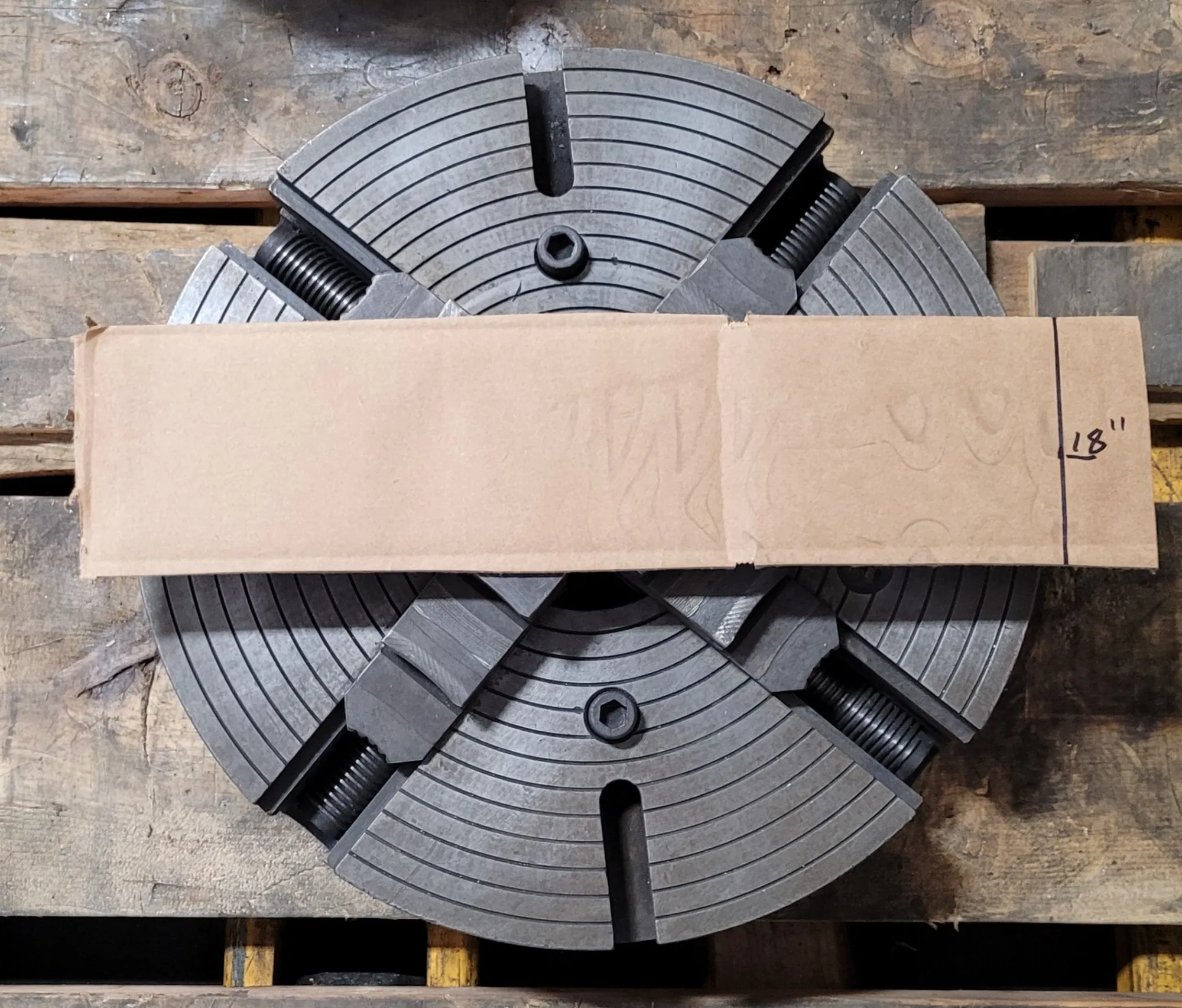 18" Buck #1318, 4-Jaw Lathe Chuck - Image 3