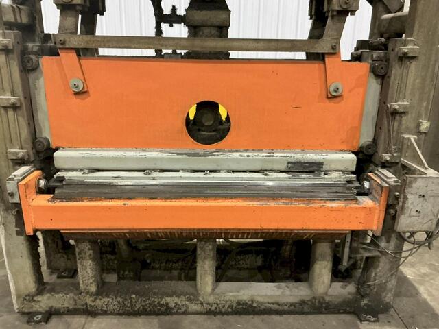 60" AMT #ACE, machine tool brake toe bender - Image 3