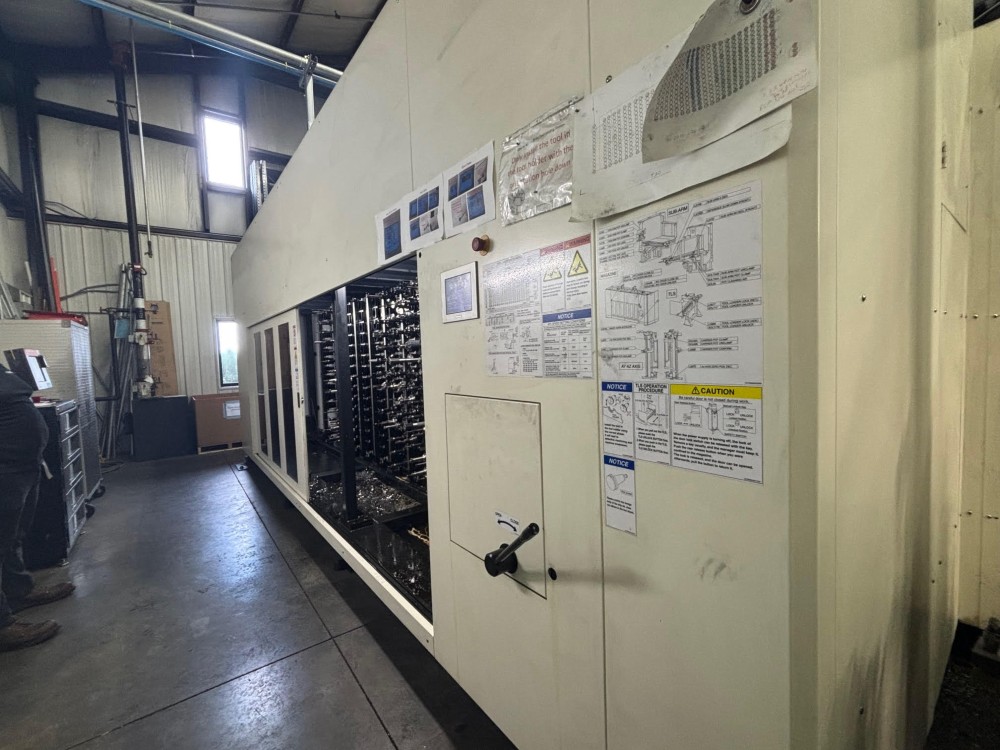 Makino #A71NX, Cat 50, 299 Place automatic tool changer, Pro 6, Chip Blaster, Renishaw RMP600 Rengage, loaded - Image 2