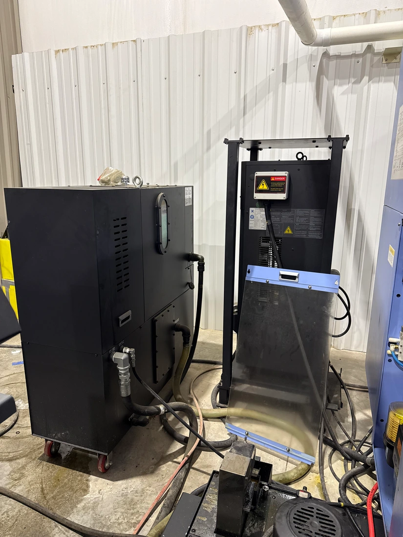 Daewoo Doosan #DVF-5000, 5-Axis Vertical Machining Center, 24.6" X, 17.7" Y, 15.7" Z, 42 HP, 18000 RPM, 60 - Image 3