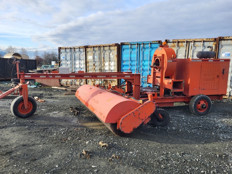 Sicard #SW314D-C, Airport Runway Sweeper, 14' broom, 240 HP, 2200 RPM, 2006 - Image 3