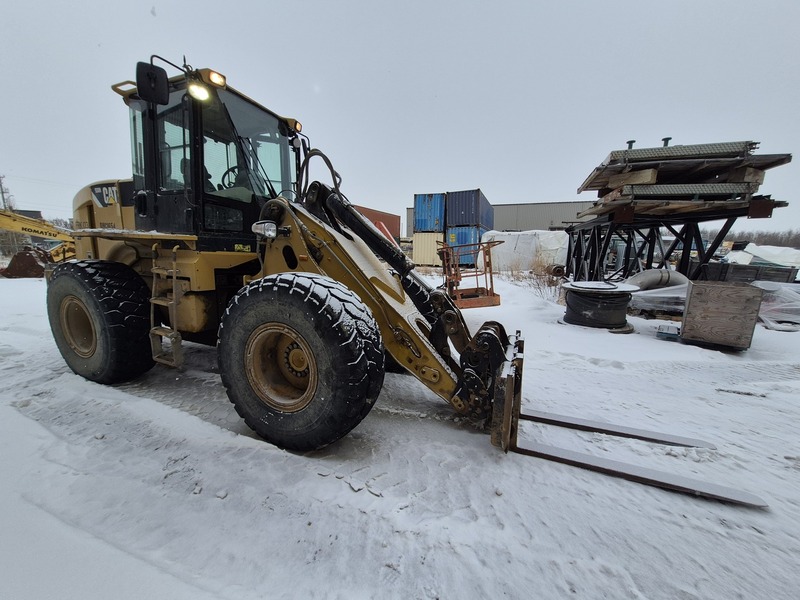 Caterpillar #930H, Wheel Loader, diesel, enclosed cab, 149 HP, 30,915 hours, 2010 - Image 8