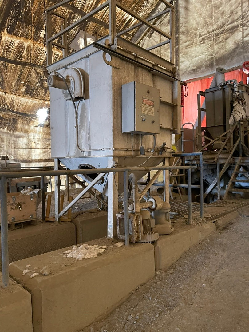 Liebherr, Mobile Concrete Shotcrete Plant, 52 yd/hour, 1.3 yd mixer, 4-bin aggregate storage, 30" x 40' - Image 1
