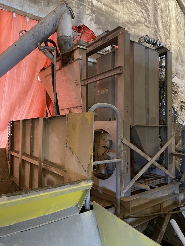 Liebherr, Mobile Concrete Shotcrete Plant, 52 yd/hour, 1.3 yd mixer, 4-bin aggregate storage, 30" x 40' - Image 2