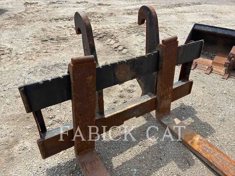 Caterpillar FORKS 930H, S/N: 0UEA02018, - Image 8