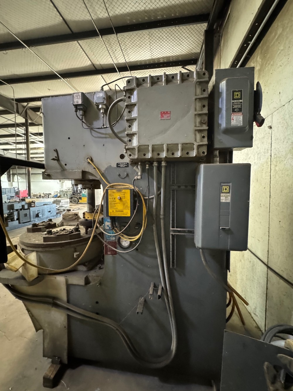 35 Ton, Denison #FL35.30H, 12 Station Rotary Index Table, 15" stroke, 30 HP, 1972 - Image 3