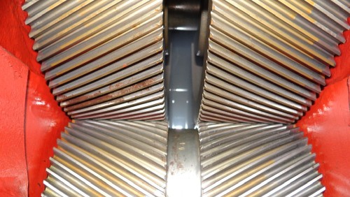 1140 HP @ 2000 RPM, Western #4110HS, 4500 RPM out, 2.25:1 ratio, 1.50 service factor - Image 1