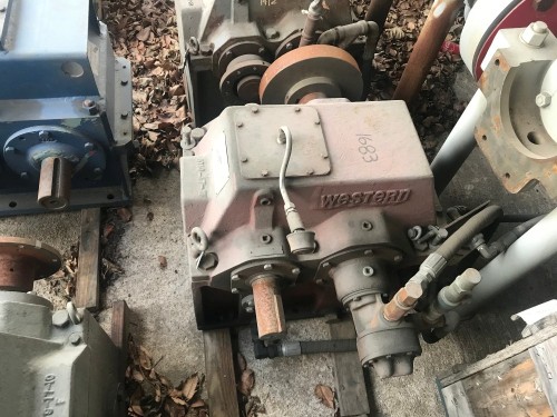 1140 HP @ 2000 RPM, Western #4110HS, 4500 RPM out, 2.25:1 ratio, 1.50 service factor - Image 5