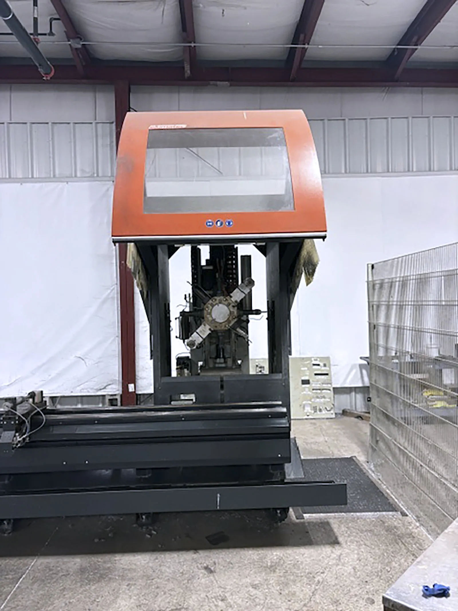 Elumatec #SBZ130, profile machining center, 3-Axis, 401" X, 19.1" Y, 13.4" Z, 15000 RPM, 7.4 HP, 480 V., 2013 - Image 6