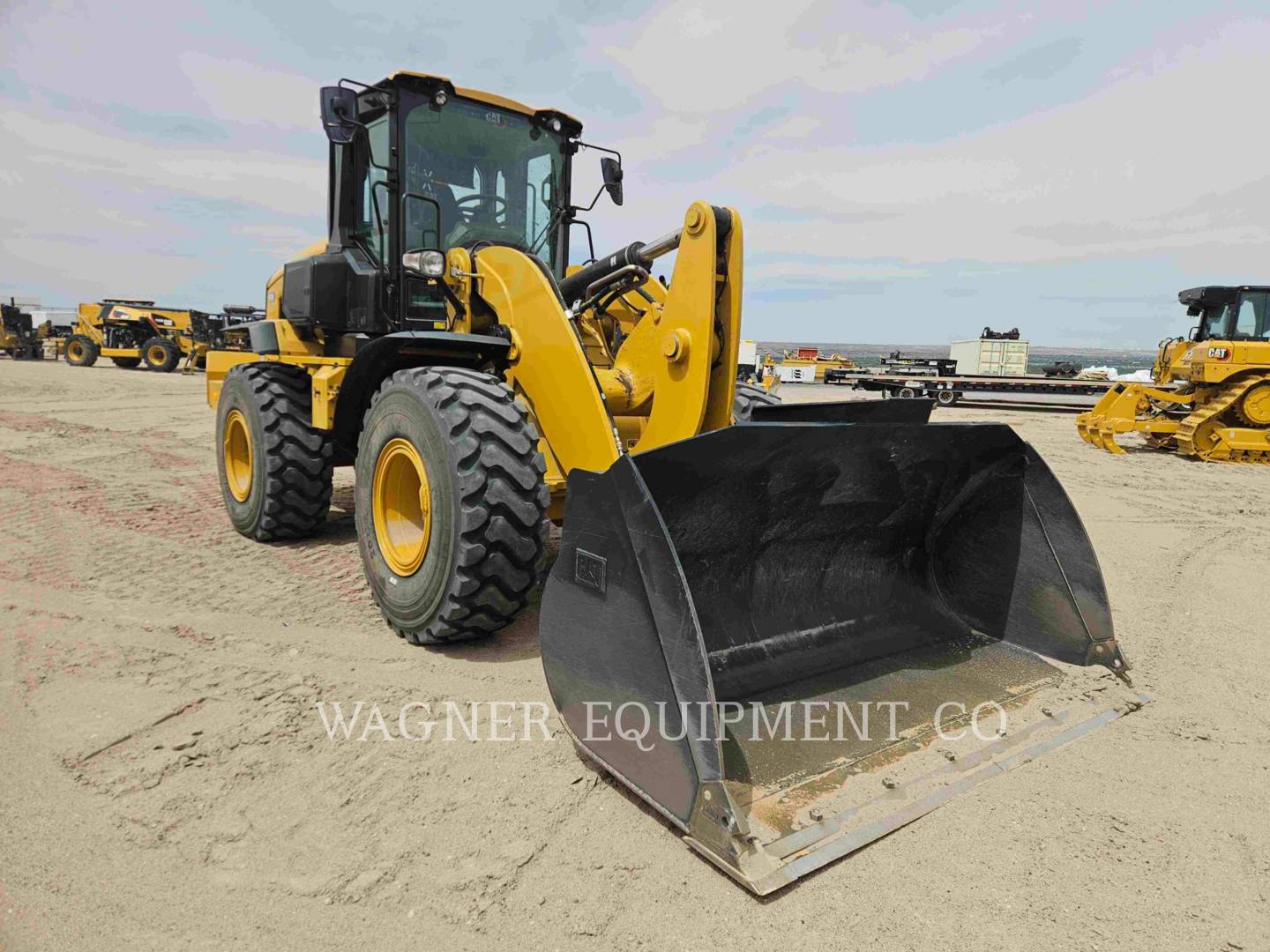 Cat 938, Wheel Loader, 270 hours, S/N: PY300341, 2025 - Image 2