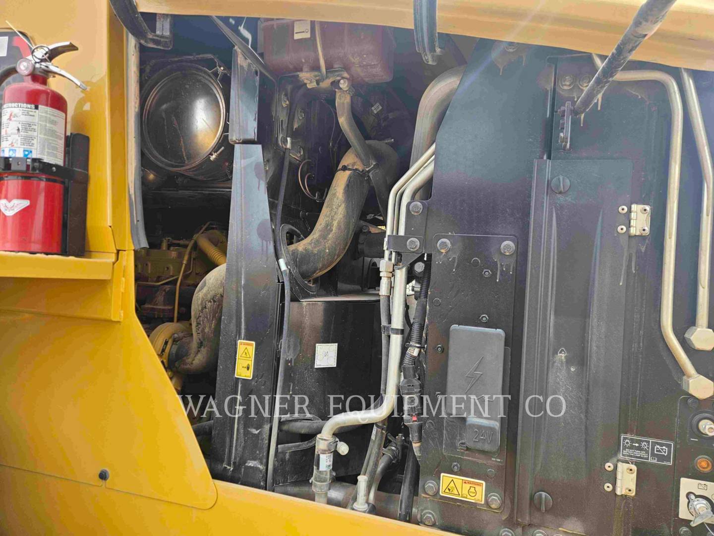 Cat 938, Wheel Loader, 270 hours, S/N: PY300341, 2025 - Image 8