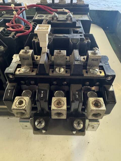 Allen-Bradley Reversing Motor Starter 505-DOD - Image 3