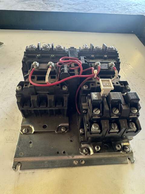 Allen-Bradley Motor Starter 505-AOD - Image 2