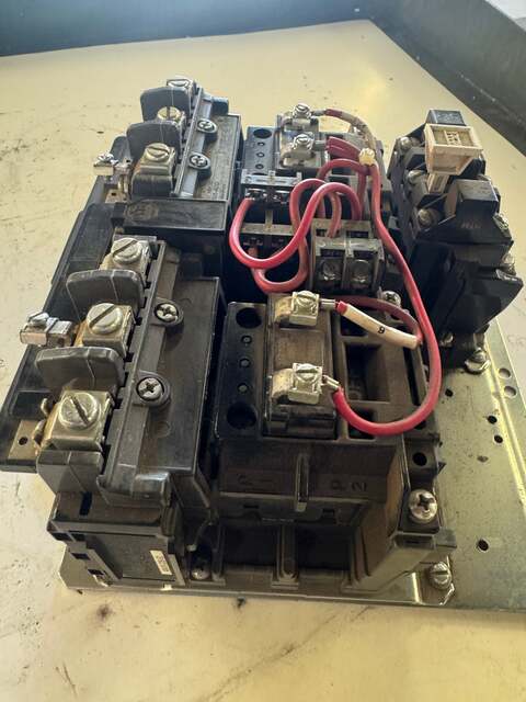 Allen-Bradley Motor Starter 505-AOD - Image 3