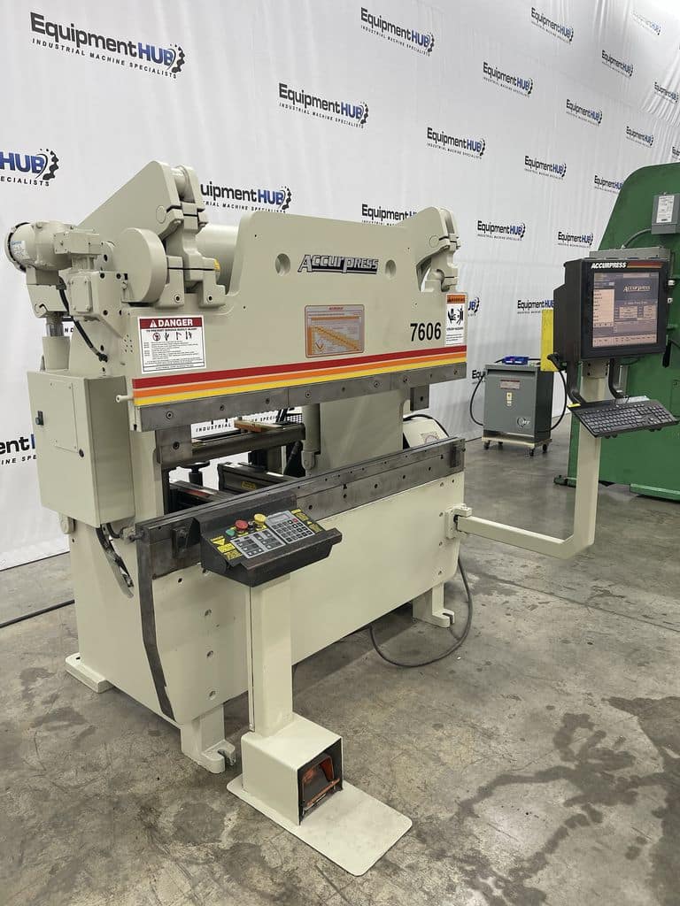 60 Ton, Accurpress #7606, CNC press brake, 6' overall, 54.5" between housing, 8" stroke, 10 HP, ETS 3000 - Image 2