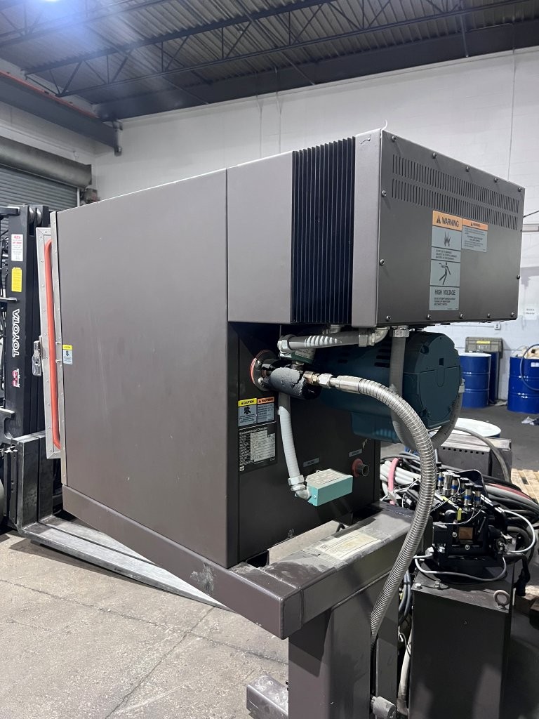 12" width x 12" D x 12" H MTS #651.06B-03, environmental test chamber, Stainless steel interior, chamber door - Image 4
