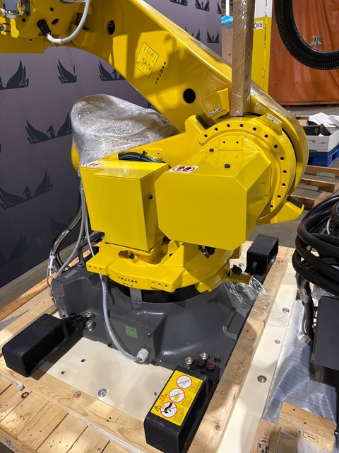 Fanuc, R-2000iC/165F, 6-Axis industrial robot, complete with R-30iB Plus controller, 2019 - Image 5