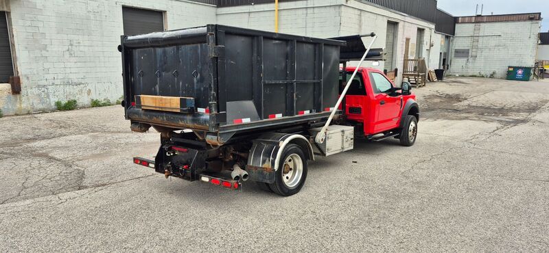 Ford #F550, XLT, 4X4, 6.7L powerstroke, diesel engine, automatic transission, pinte hook, auxiliary - Image 6