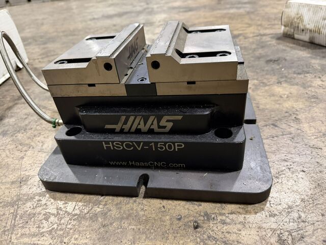 Haas #HSCV-150P, Pneumatic Self-Centering Vise, 6" jaw width, 0.2" jaw stroke, riser block, 2021 - Image 5