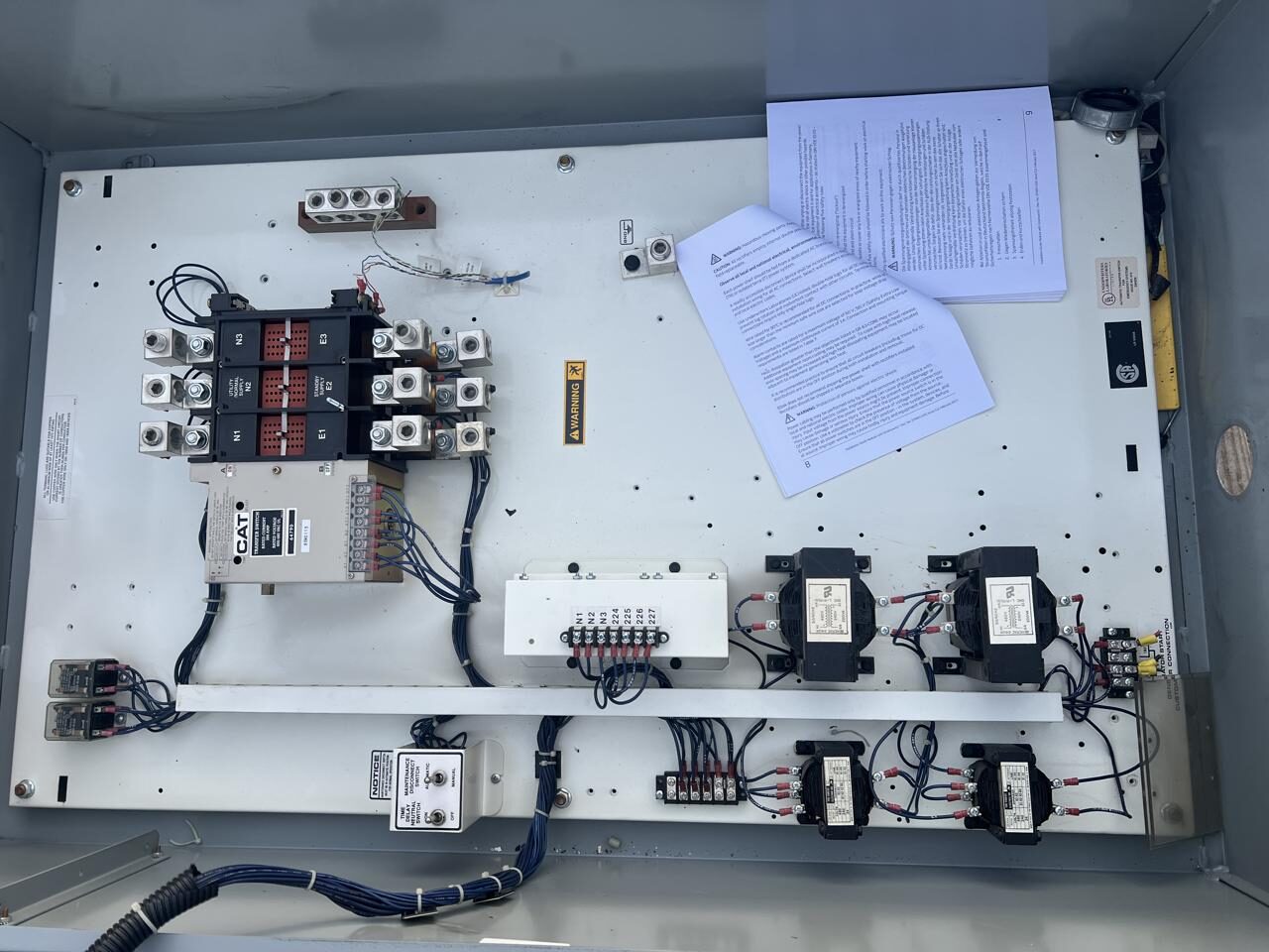 200 Amp. Caterpillar/Generac, Transfer Switch, 480 Volts, 3-wire, NEMA 3 enclosure, 3PH, 1995 - Image 7