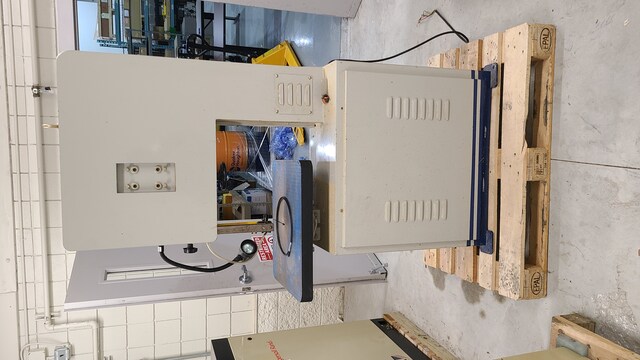 Pro Cut #RF66KB45, Vertical Band Saw, 115-165 high carbon steel SFPM, 130-180 cast iron SFPM, 220 Volts, 3PH - Image 6