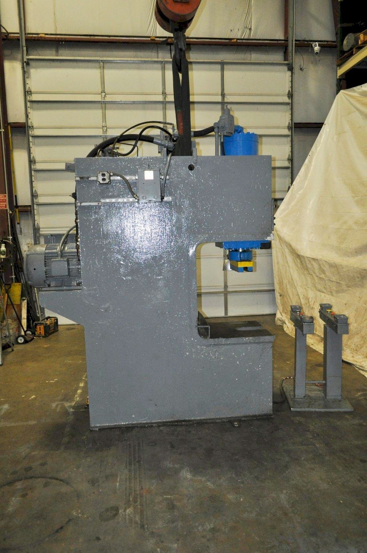 75 Ton, Greenerd, Hydraulic Press, 26" x 24" bed, 23" daylight, 20" stroke, 18.5" throat - Image 3