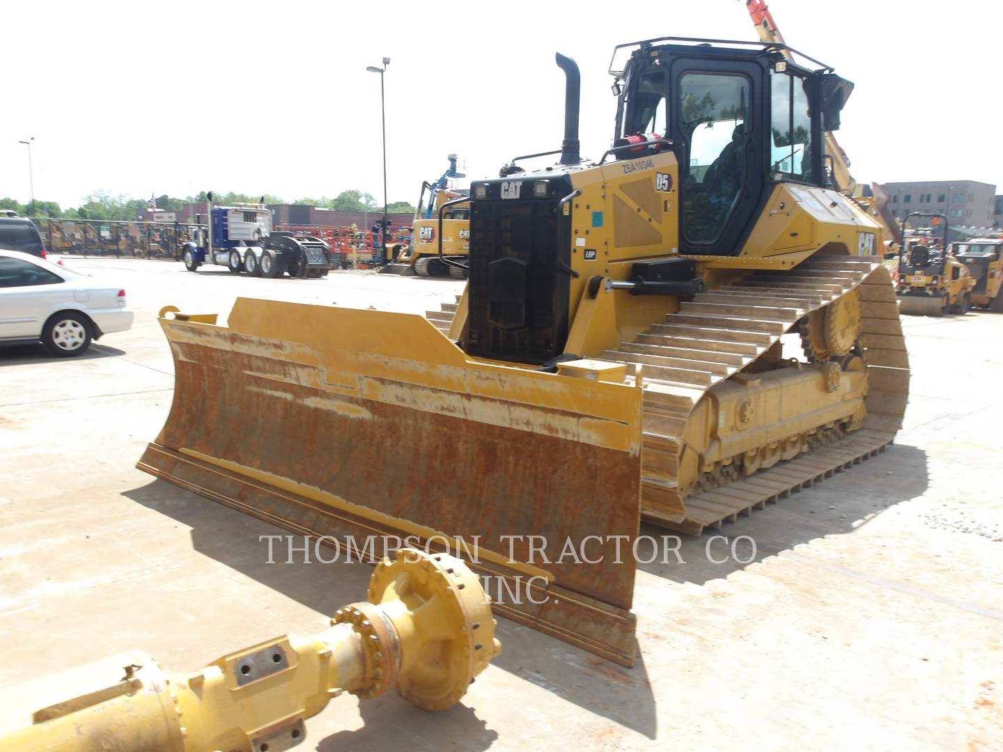 Caterpillar D5 VP, 204 hours, S/N: Z6A10346, 2025 - Image 2