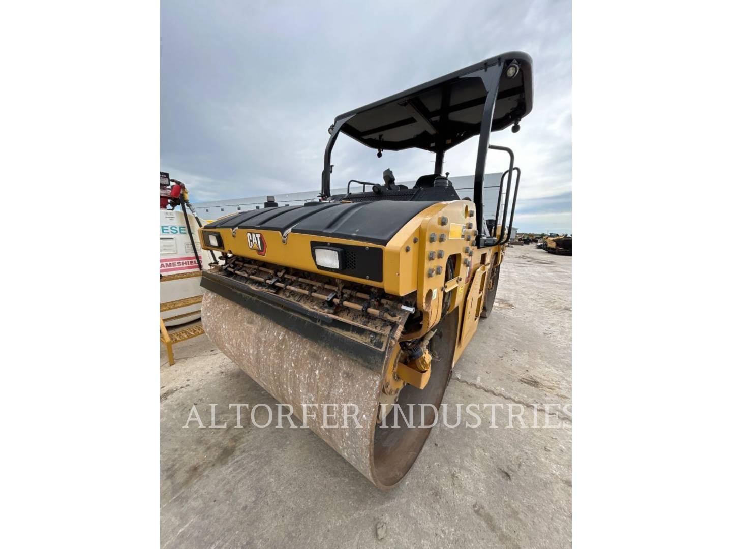 Caterpillar CB13-01, 1489 hours, S/N: PWP01168, 2023 - Image 1