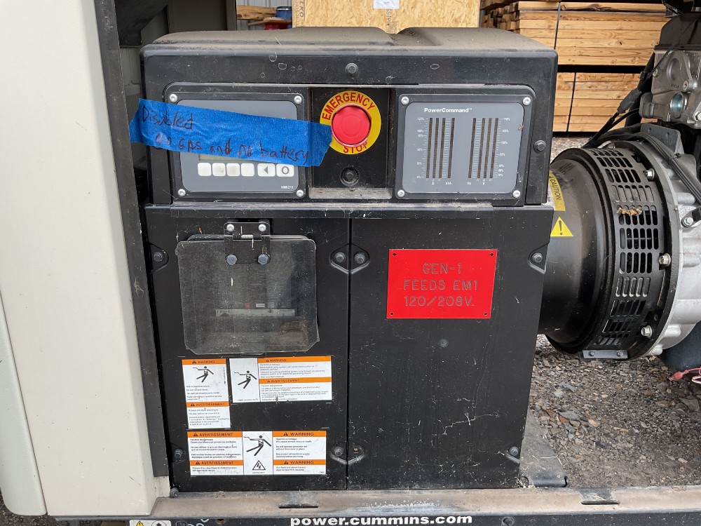 40 KW Cummins / Cummins/stamford, Natural gas generator set, 120/208 Volts, 3-phase, 1800 RPM, S/N: - Image 8