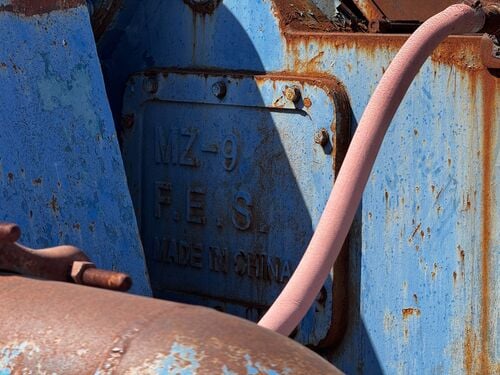 FES #MZ-9, triplex mud pump, Caterpillar D398 engine, mounted on skid with radiator - Image 2
