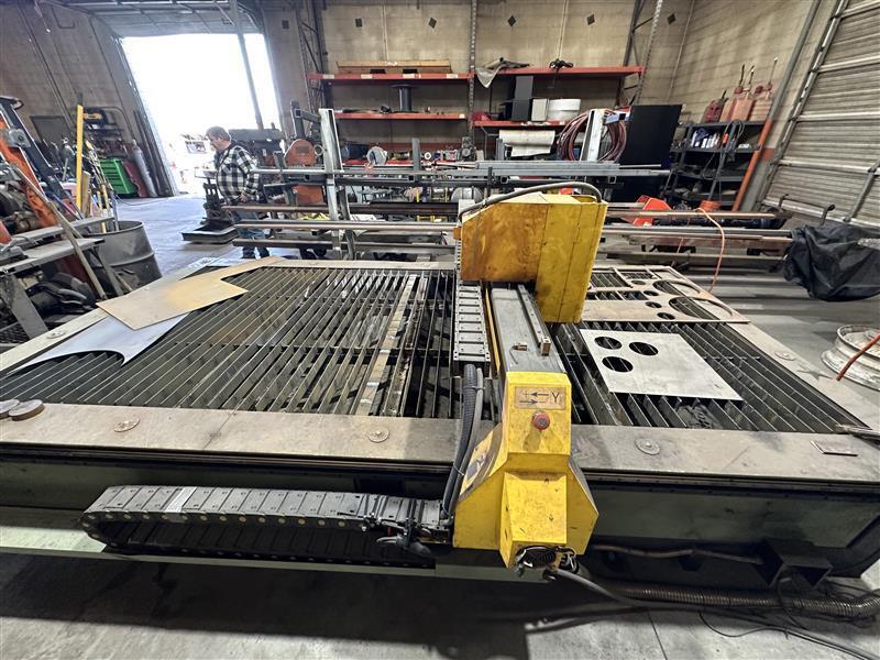 Piranha #C510, plasma cutter, PC Control, 5' x10' cut area - Image 1