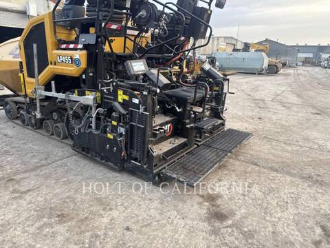 Caterpillar AP455, Asphalt Paver, 309 hours, S/N: P4500134, 2023 - Image 3
