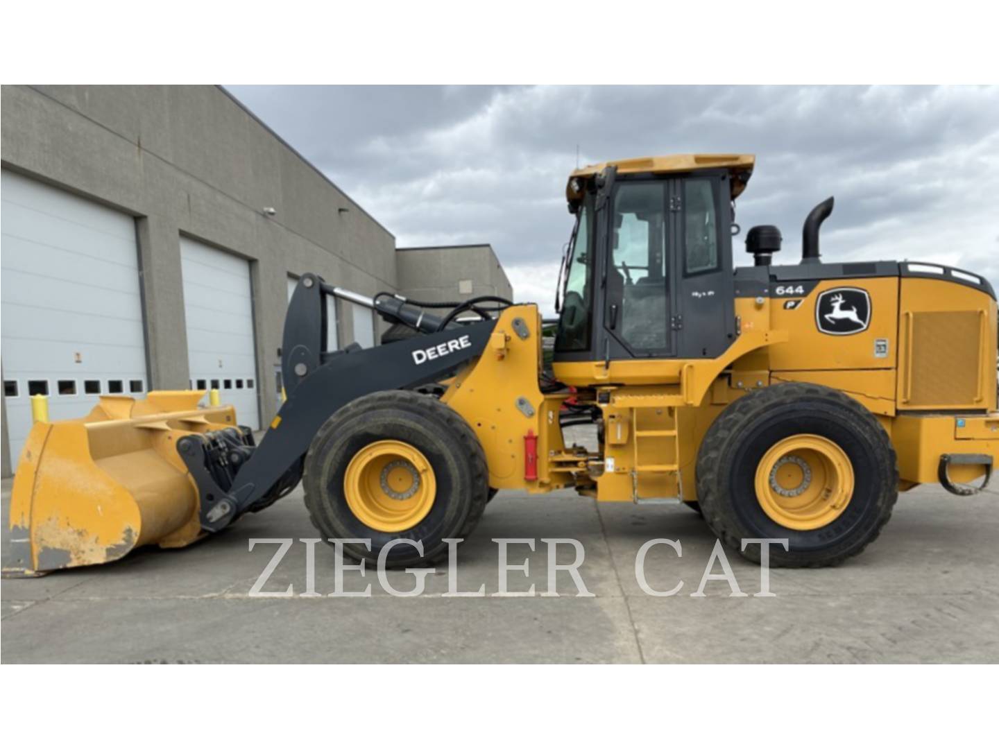 Deere & Co. 644P, Wheel Loader, 6010 hours, S/N: 1DW644PAAPLH17866, 2023 - Image 8